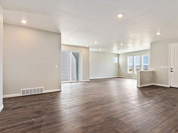 A view of the dining area from the great room