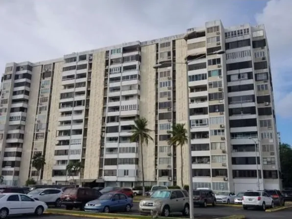 3 Avenida Laguna, Carolina, PR