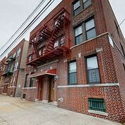 2nd image of 2302 29th Ave APT 3F