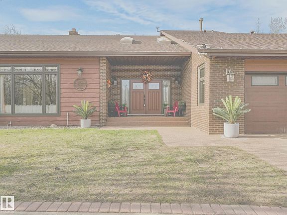 5th image of 51313 Range Rd #231-182