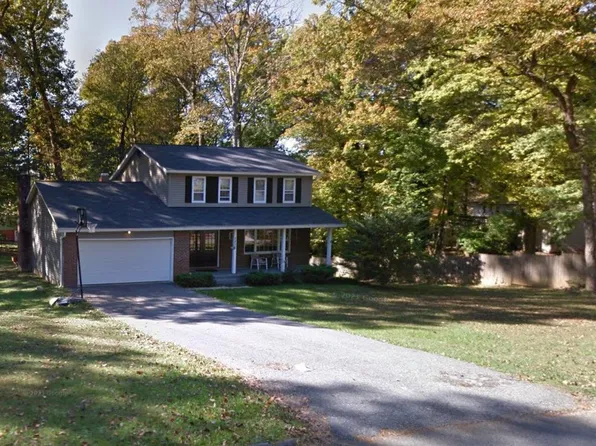 5806 Victor Dr, Sykesville, MD 21784