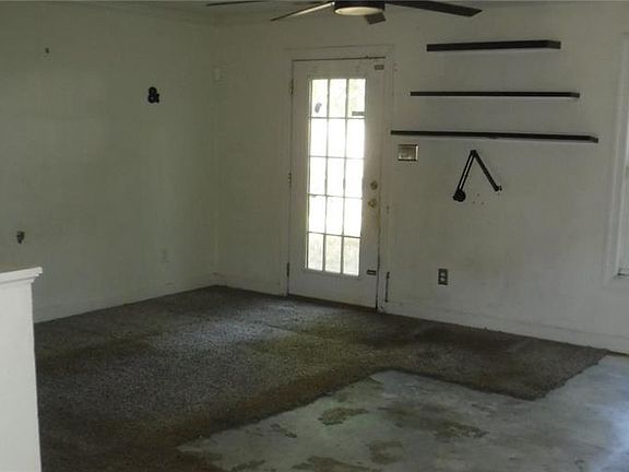 5th image of 3917 Deep Creek Blvd