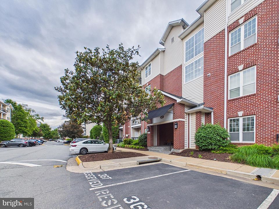 1st image of 1601 Spring Gate Dr Unit 1307