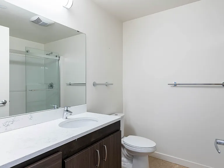 11 Marche Apartments — Photo 55