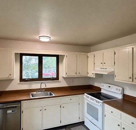 4th image of 17329 Aspen Ct