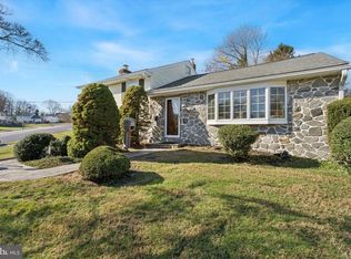 240 N Central Blvd, Broomall, PA 19008