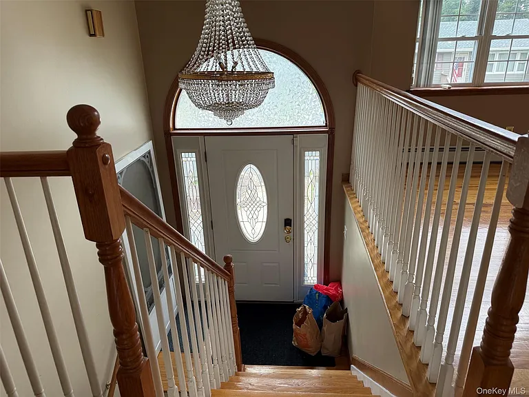 9 Ashland Ave — Photo 9