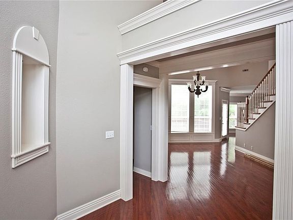 4th image of 2520 N Middleton Way
