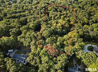 1367 N Forrest Dr, Metamora, IL 61548