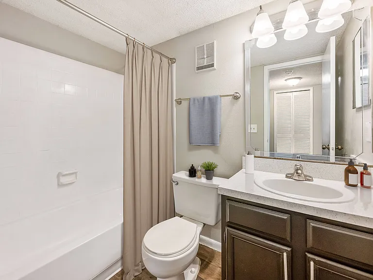 Reserve at Orange Park — Photo 17