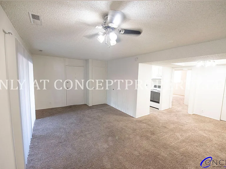 Foothill Terrace — Photo 132