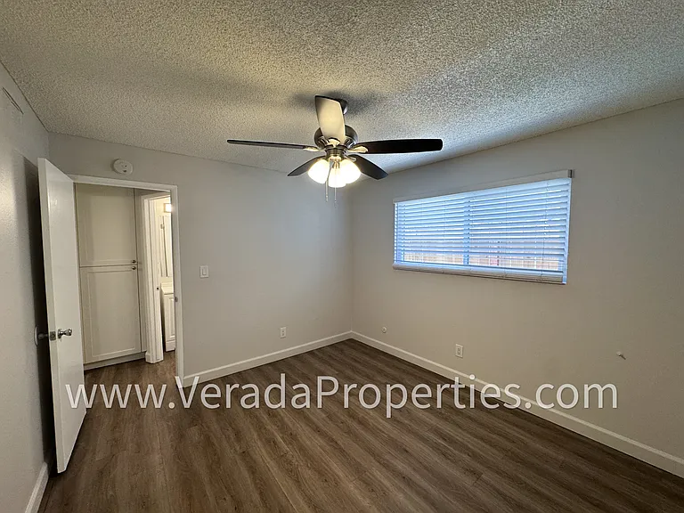 3744 Marlborough Ave #5 — Photo 6