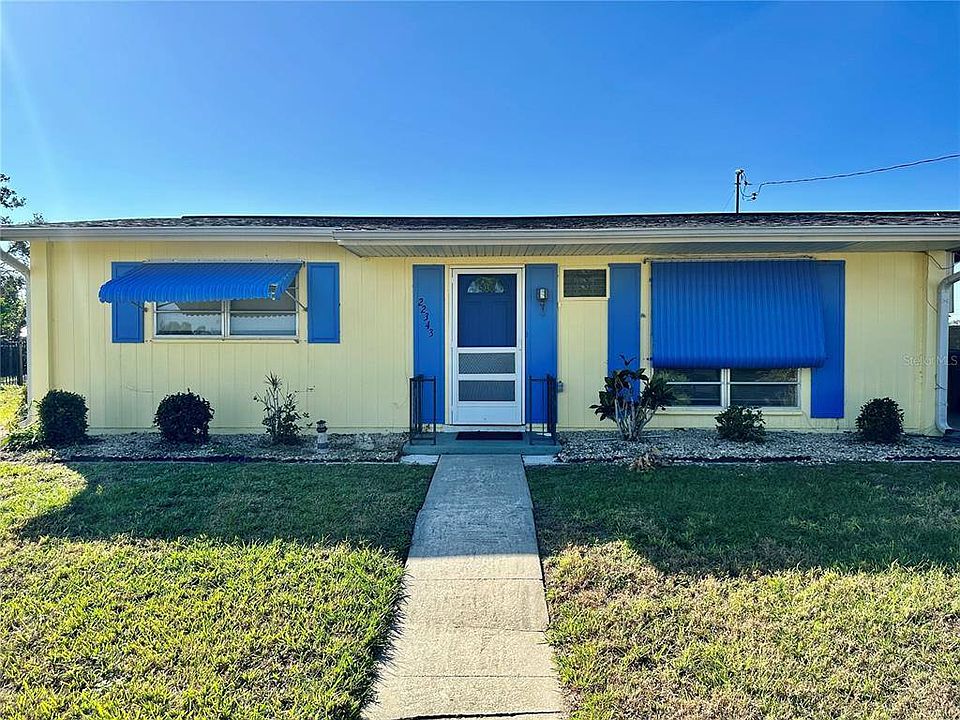 1st image of 22343 Montrose Ave