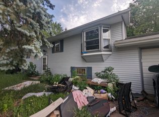 8056 Hynes Ave S, Cottage Grove, MN 55016