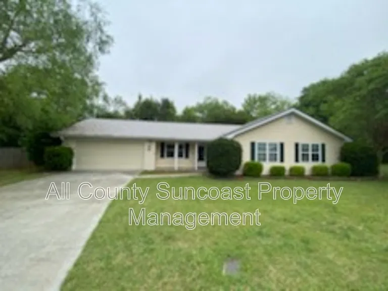 105 Whisper Ct — Photo 1