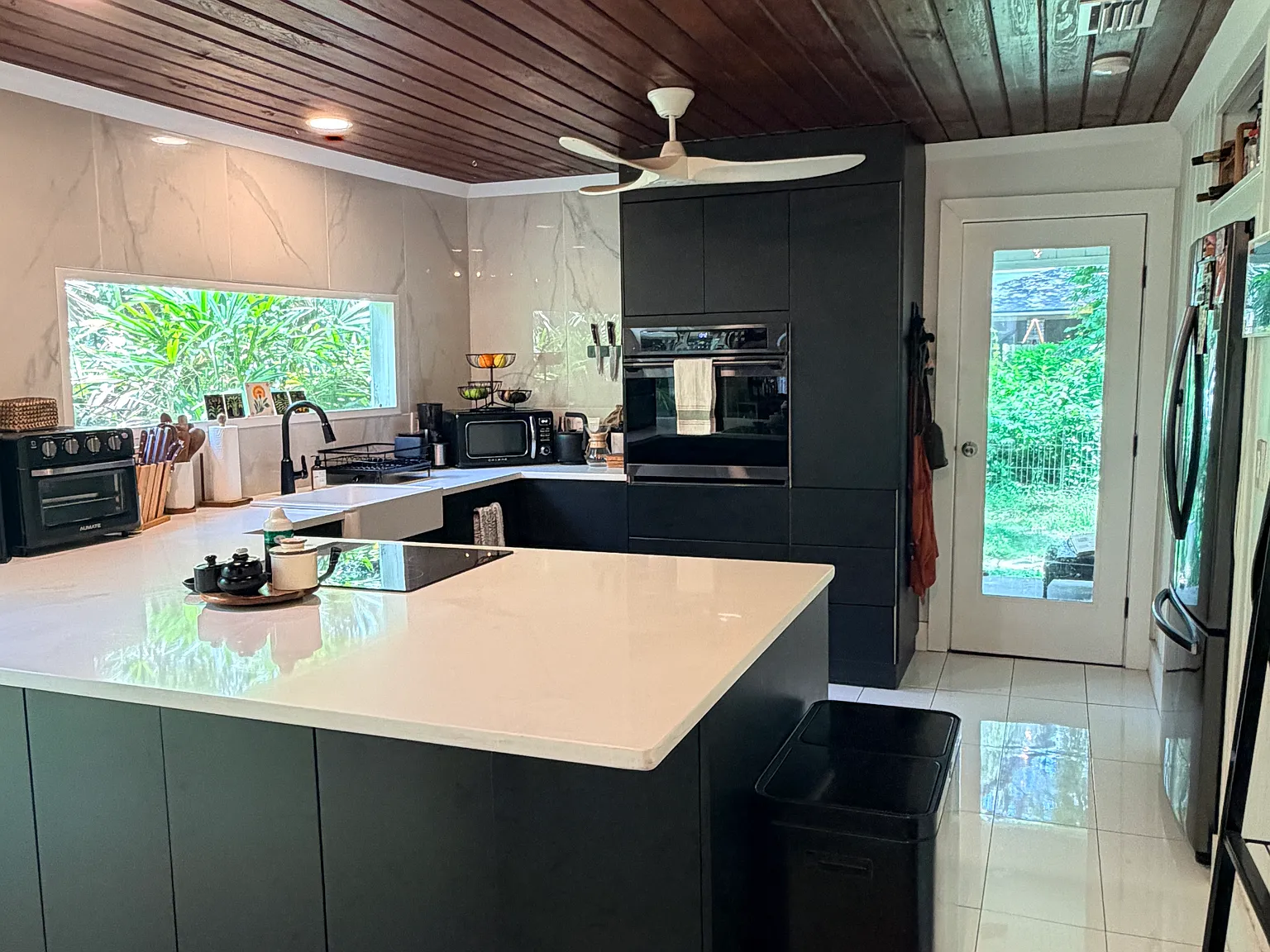 2 bed, 1084 sqft, $2,595 — Photo 4