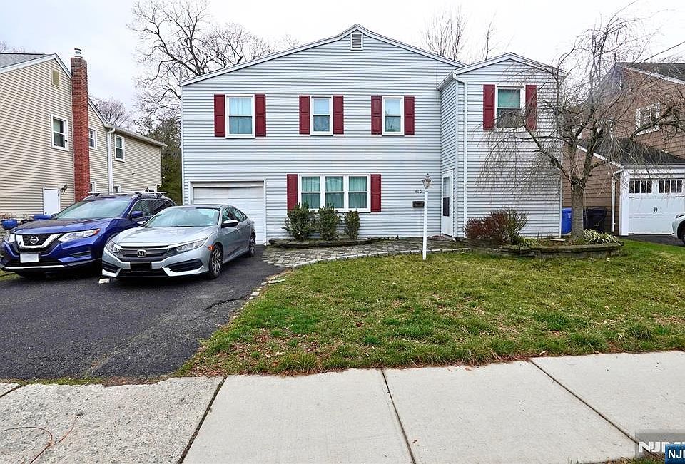 1st image of 410 Burlington Rd
