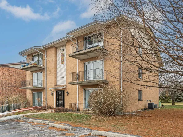 15324 Treetop Dr APT 2N, Orland Park, IL 60462