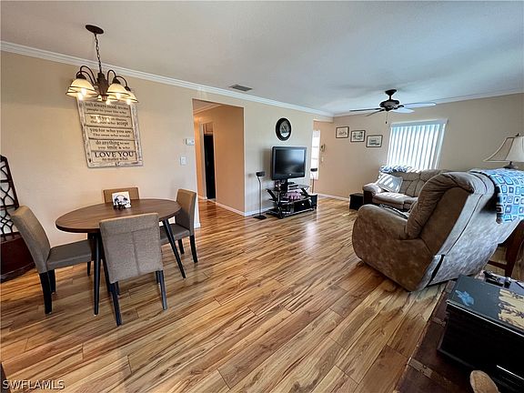 5th image of 27 Temple Ct