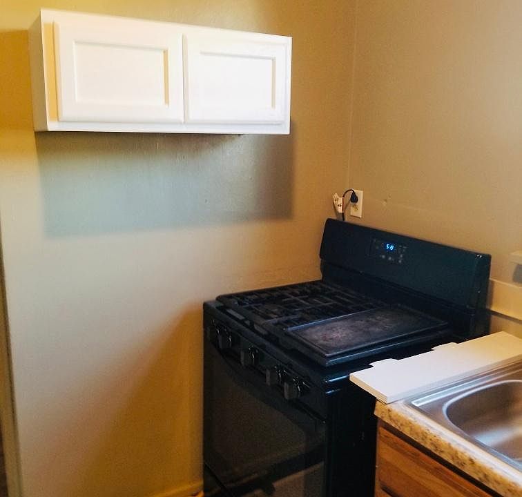 258 E Market St Blairsville, PA, 15717 Apartments for Rent Zillow