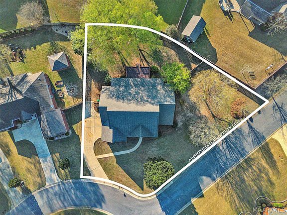 2nd image of 252 Magnolia Rdg