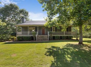 144 Bradford Ct, Hoschton, GA 30548