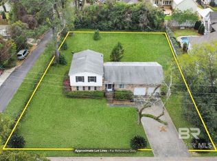 110 Fig Ave, Fairhope, AL 36532