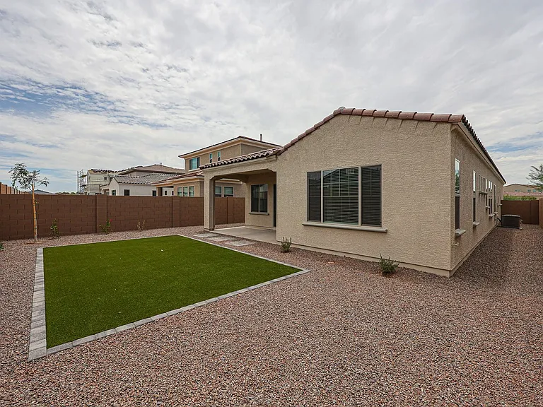7616 W Bronco Trl — Photo 38