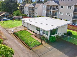 2216 E 18th St, Vancouver, WA 98661