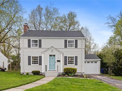 4 Linnard Rd, West Hartford, CT, 06107