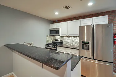 416 63rd Street, #31