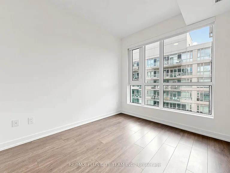 150 Logan Ave #622 — Photo 10