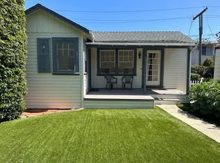 1104 Capuchino Ave, Burlingame, CA 94010