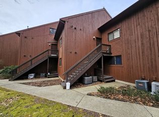 9 Augusta Dr UNIT 4, Vernon, NJ 07462