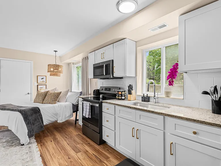 18397 Sharon Ln — Photo 16