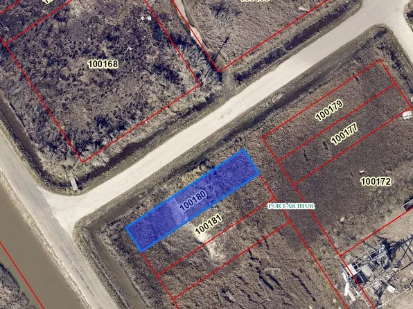 0 8th St, Sabine Pass, TX 77655