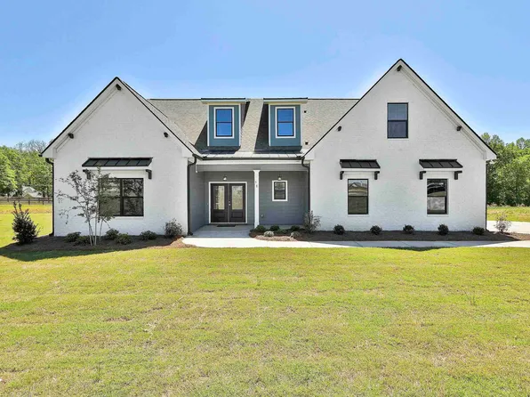 38 Bluff Mill Farms Dr #1, Senoia, GA 30276