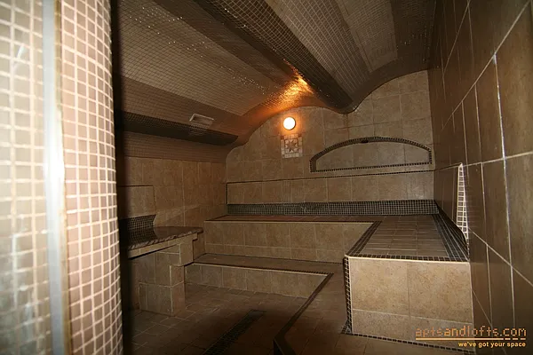Rented by aptsandlofts.com | media 4