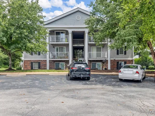 12800 Portulaca Dr APT J, Saint Louis, MO 63146