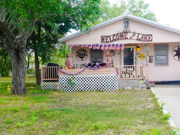 115 Lake Terrace, Lake City, TX 78368