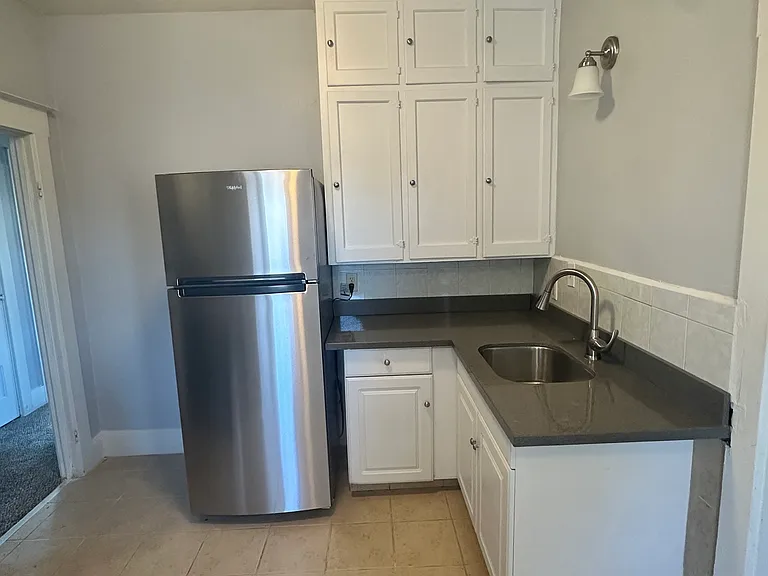 702 Alameda St — Photo 10