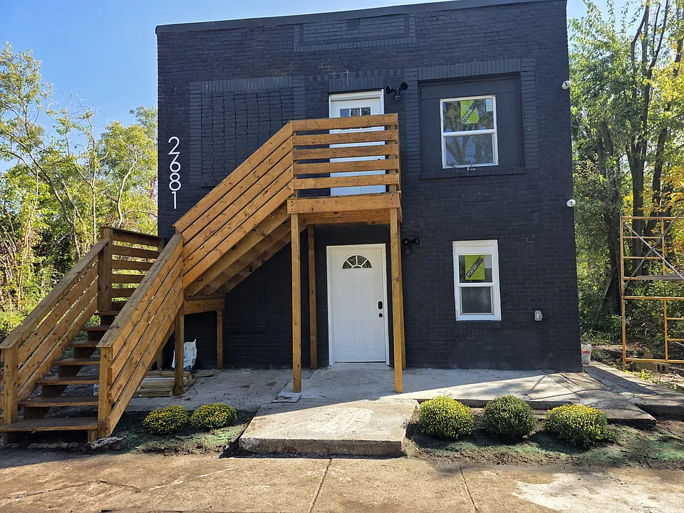 2681 Buchanan St #2