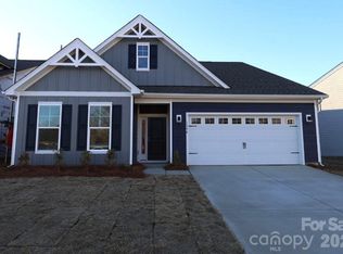 1334 Fremont Dr, Wingate, NC 28174