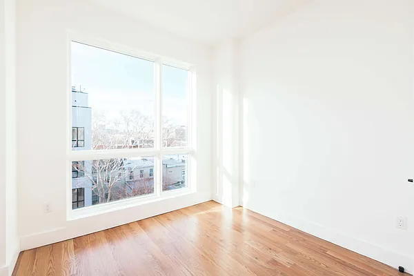 Rented by Nooklyn NYC LLC | media 12