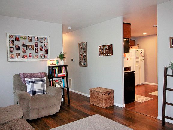 5th image of 2117 Shasta Dr