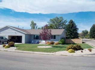 160 Juniper St, Buffalo, WY 82834