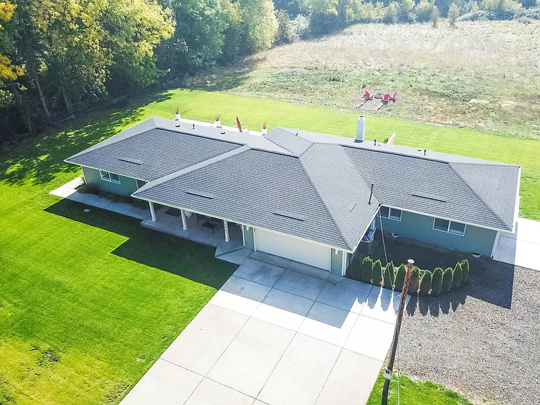 21390A SW McInnis Ln — Photo 50