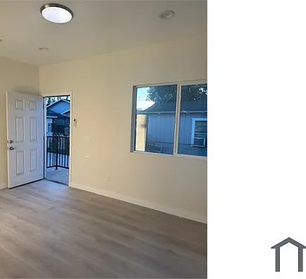 1 bed, 480 sqft, $2,100 — Photo 2