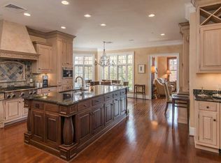 4000 W End Ave APT 401, Nashville, TN 37205