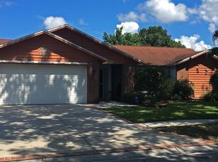 8115 Somerset Dr, Largo, FL 33773